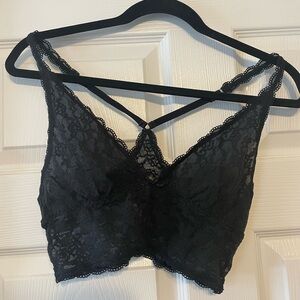 Victoria’s Secret Elegant Black Lace Bralette